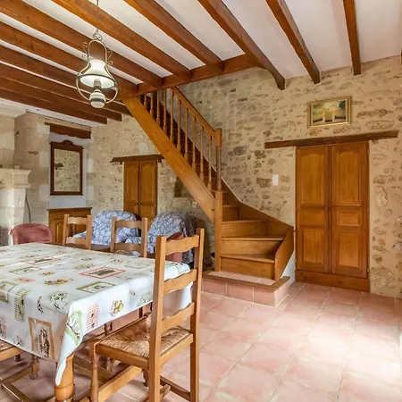 Vakantiehuis De Charme Avec Jardin, Proche De Doue-en-anjou, Ideal Pour Famille Ou Amis! - Fr-1-622-10